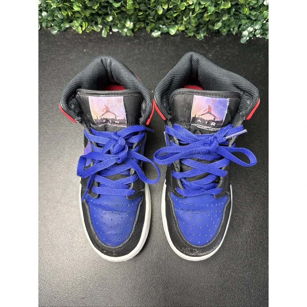 Nike Air Jordan 1 Mid Boys Size 4Y Blue Black Athletic Leather Shoes Sneakers